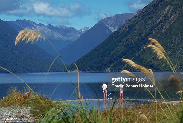 mountain view at nelson lakes national park, new zealand - nelson lakes national park stock pictures, royalty-free photos & images