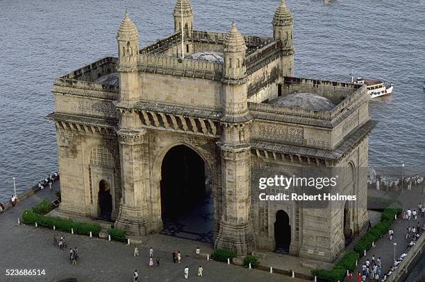 the gateway to india - gateway to india bildbanksfoton och bilder