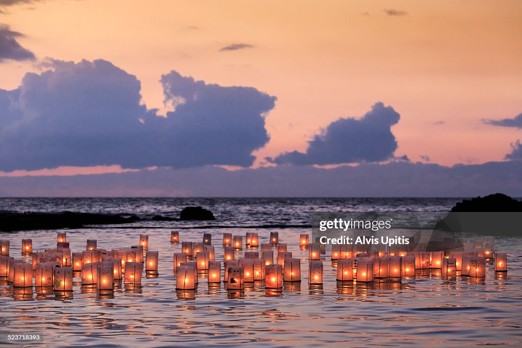 Floating lantern ceremony to remember departed