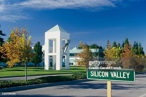 tech companies in silicon valley - silicon valley stock-fotos und bilder