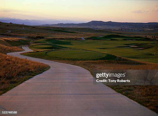 Hawk Ridge Quebec 161 Hawk Ridge Stock Photos, High-Res Pictures, and Images - Getty Images