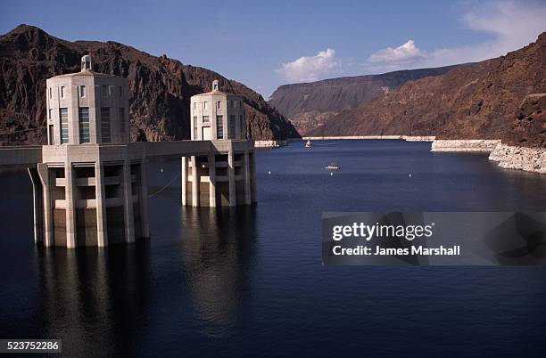 lake mead and hoover dam - represa hoover - fotografias e filmes do acervo