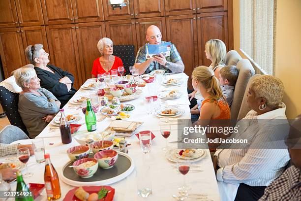 pesach tradições - seder imagens e fotografias de stock