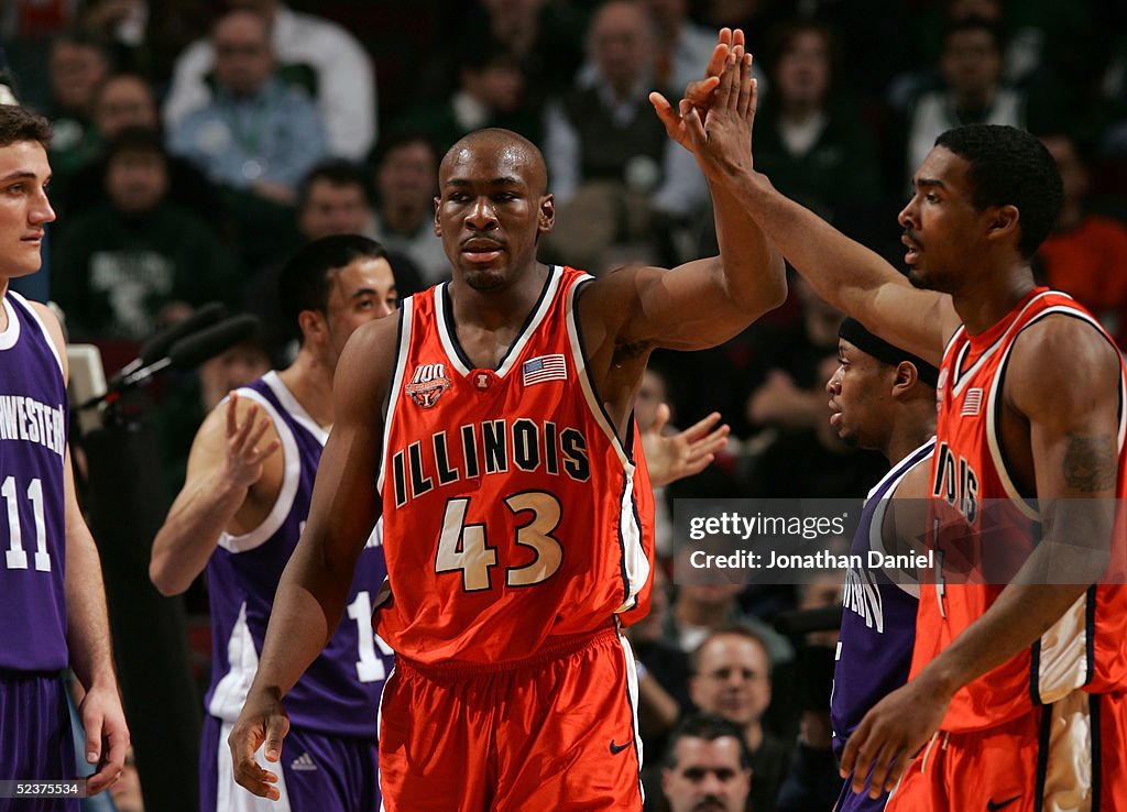 Northwestern Wildcats v Illinois Fighting Illini