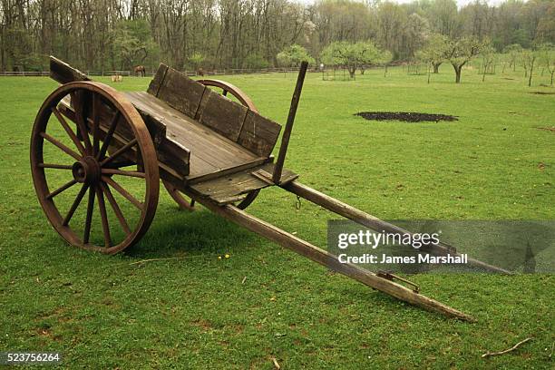 farm wagon - morristown fotografías e imágenes de stock