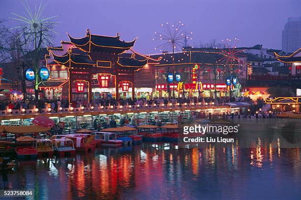 chinese lantern festival at confucius temple - 南京事件 個照片及圖片檔