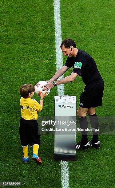 Referee Florian Meyer is seen during the Bundesliga Playoff second leg match between 1. FC Kaiserslautern and 1899 Hoffenheim at Fritz-Walter-Stadion...