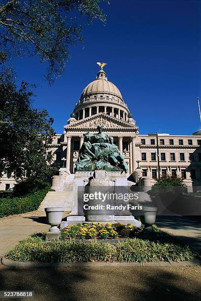 mississippi state capitol - jackson mississippi stock pictures, royalty-free photos & images