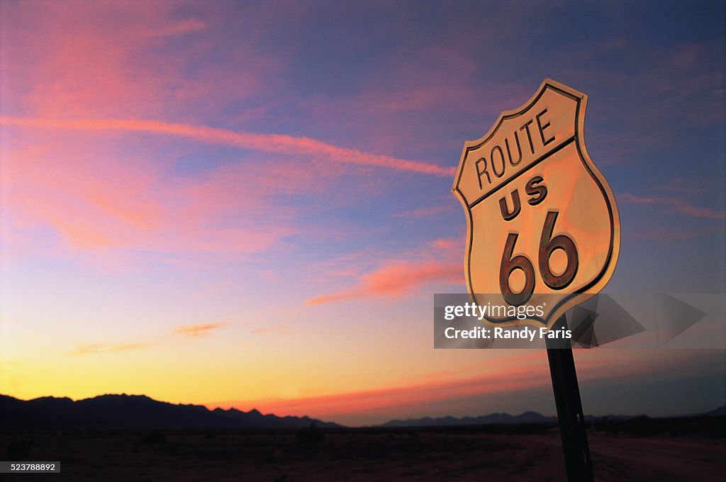 Route U.S. 66 Sign