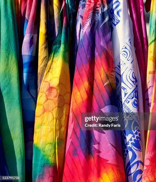 colorful cloth for sale - sarong imagens e fotografias de stock