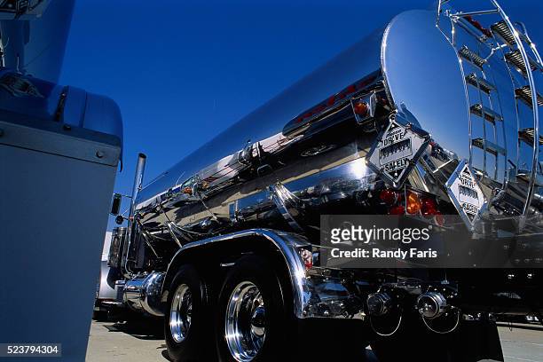 tanker truck - tanklastwagen stock-fotos und bilder