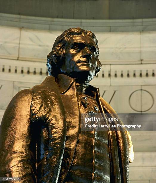 detail showing upper body of thomas jefferson by rudolph evans - rudolph stock pictures, royalty-free photos & images