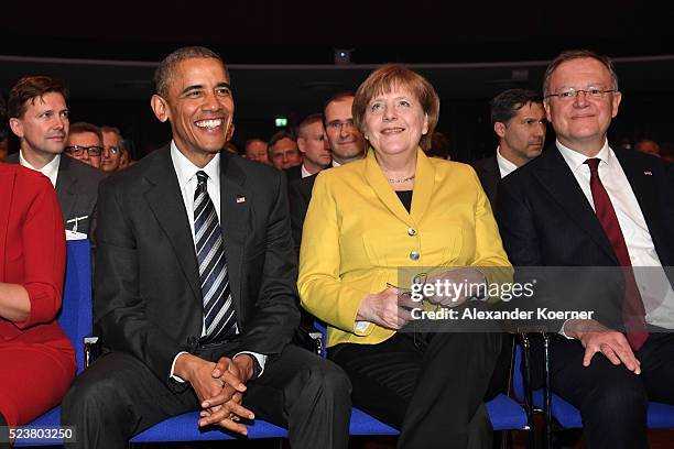 President Barack Obama, German chancellor Angela Merkel and Minister President of Lower Saxony Stephan Weil attend the opening evening of the...
