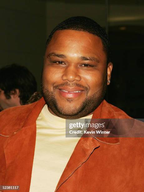 Actor Anthony Anderson arrives at the 4th season premiere screening of FX's "The Shield" at the Pacific Design Center on March 12, 2005 in West...