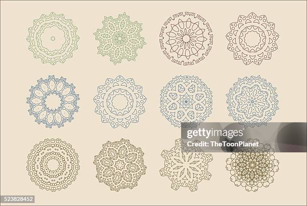 ilustraciones, imágenes clip art, dibujos animados e iconos de stock de vector de conjunto de india oriental árabe de patrones retro circular mandala - mandala