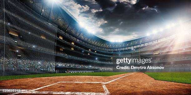 estadio de béisbol - campo de béisbol fotografías e imágenes de stock