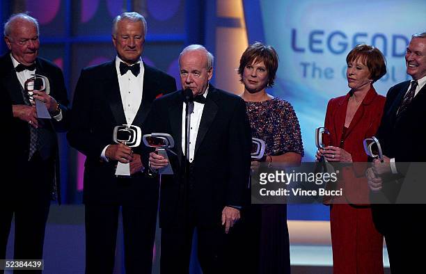 Actors Harvey Korman, Lyle Waggoner, Tim Conway, Vicki Lawrence, Carol Burnett, and Designer Bob Mackie accept the Legend Award for "The Carol...