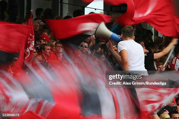 Nuernberger Fans waehrend des Bundesligaspiels zwischen dem 1. FC Nuernberg und dem FC Augsburg im Grundig Stadion am 31. August 2013 in Nuernberg,...