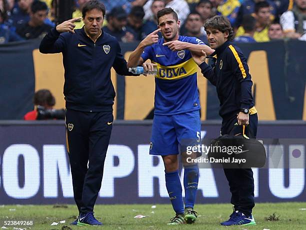 Fernando Gago of Boca Juniors gestures after being injured during a match between Boca Juniors and River Plate as part of Torneo Transicion 2016 at...