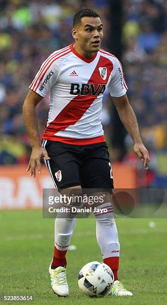 Gabriel Mercado, of River Plate, plays the ball during a match between Boca Juniors and River Plate as part of Torneo Transicion 2016 at Alberto J....