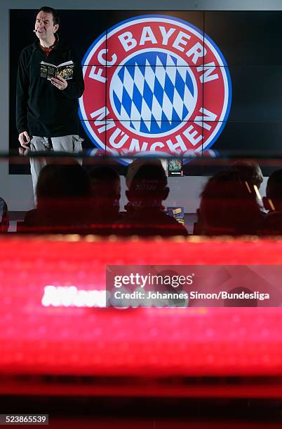 Lesung "3 Fragezeichen" mit Autor Boris Pfeiffer in der FC Bayern Erlebniswelt in der Allianz-Arena am 05.4.2014 in Muenchen.