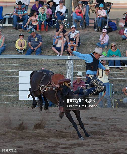 Muswellbrook Rodeo 291 Muswellbrook New South Wales Photos & High Res Pictures - Getty Images