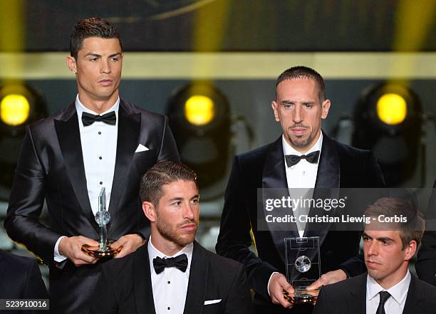 Agence ZURICH, SWITZERLAND , Franck Ribery pose with their awards after the FIFA Ballon d'Or Gala 2013 at the Kongresshalle on January 13, 2014 in...