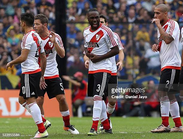 Eder Balanta, of River Plate, reacts during a match between Boca Juniors and River Plate as part of Torneo Transicion 2016 at Alberto J. Armando...