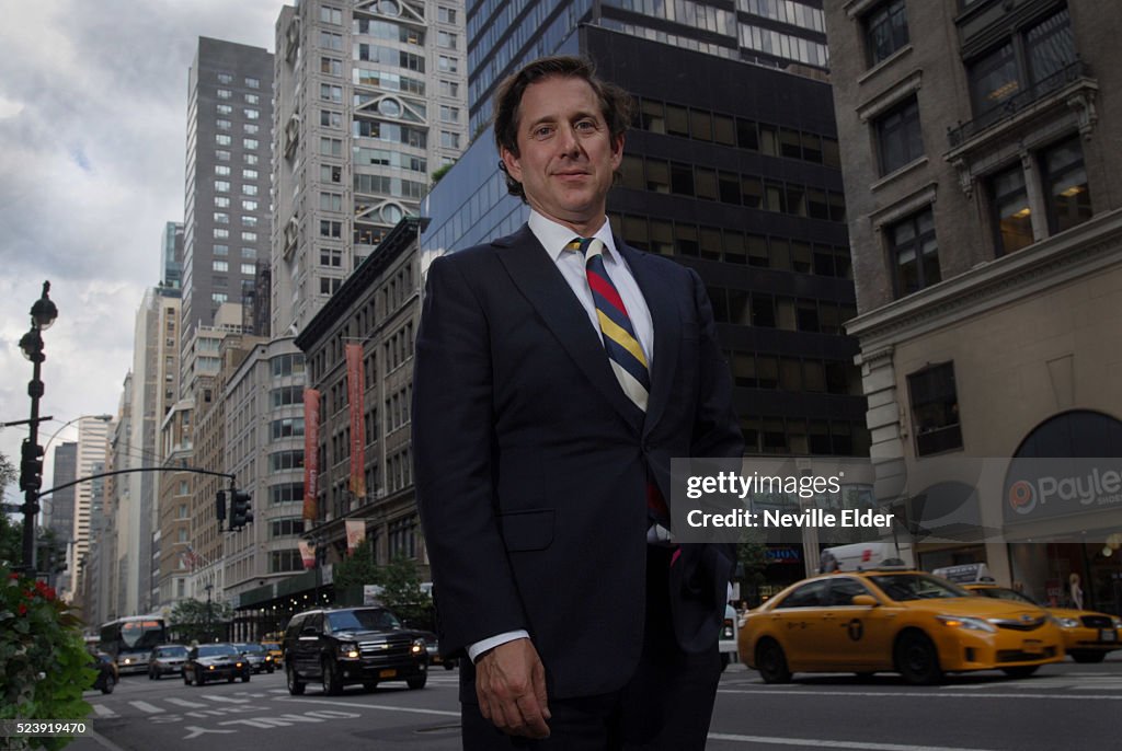 USA - Canada - Business - Hudson Bay purchases Saks