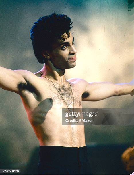 Prince performs onstage during his "Parade" tour in August 1986 at Madison Square Garden in New York City.