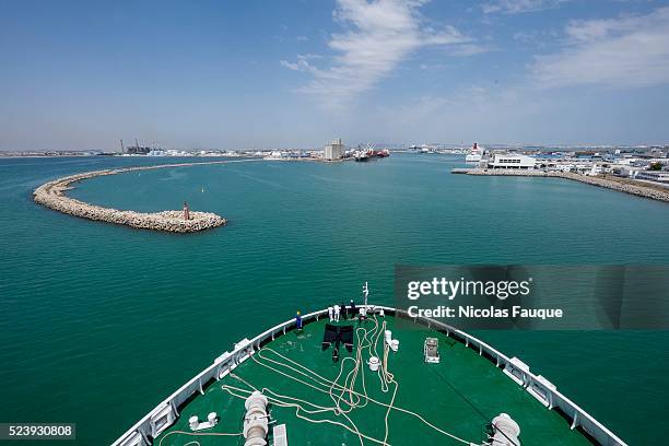 123 La Goulette Port Stock Photos High Res Pictures And Images 123-la-goulette-port-stock-photos-high-res-pictures-and-images