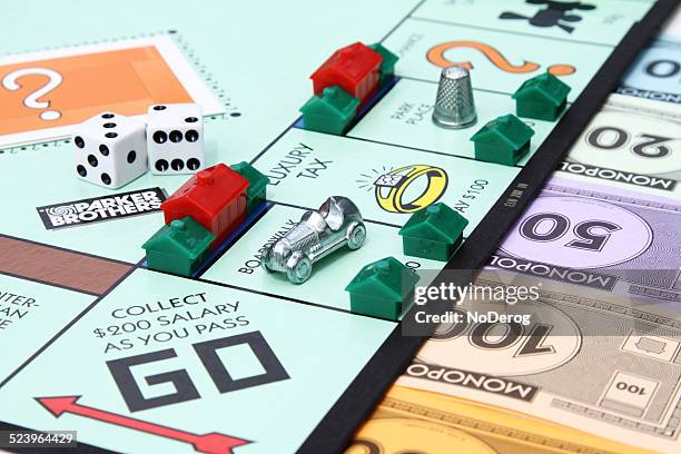 monopoly game go square - monopoly go stockfoto's en -beelden
