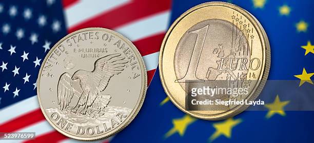 transatlantic trade - moneta da un euro foto e immagini stock