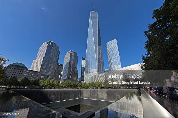 9/11 memorial and wtc 1 - 9 11 memorial stock pictures, royalty-free photos & images