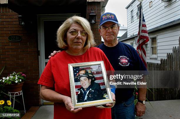 Mike Ragusa Michael Ragusa Photos and Premium High Res Pictures - Getty Images