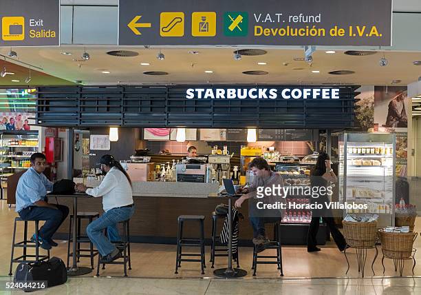Starbucks Coffee at Terminal T4 in Barajas International Airport near Madrid, Spain, 15 September 2013. Madrid–Barajas Airport is the main...