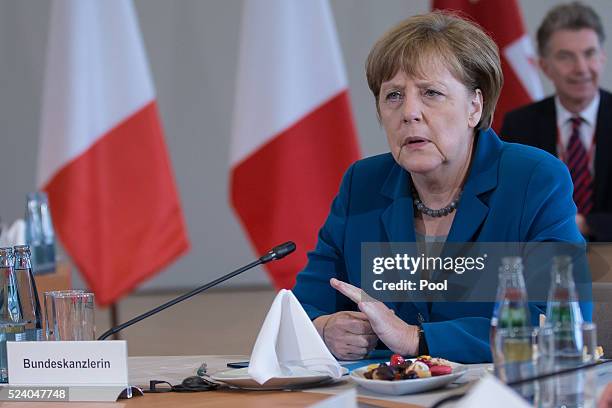 German Chancellor Angela Merkel meets with European leaders at Herrenhausen Palace on April 25, 2016 in Hanover, Germany. Obama is meeting David...