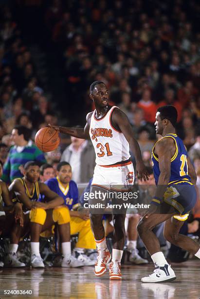 Syracuse Dwayne Pearl Washington in action vs Pittsburgh at Carrier Dome. Syracuse, NY 1/11/1986 CREDIT: Jerry Wachter