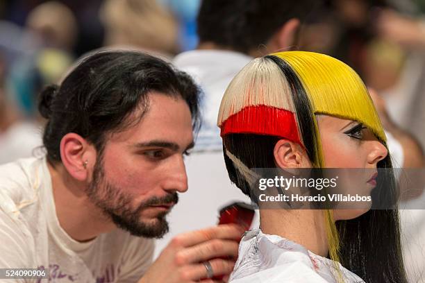 380 Omc Hair World Photos and Premium High Res Pictures - Getty Images 380 Omc Hair World Photos and Premium High Res Pictures - Getty Images
