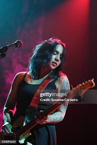 Austin Coma Nina Dioz Photos and Premium High Res Pictures - Getty Images