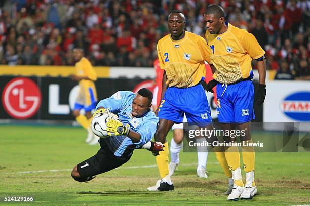 26 Pascal Kalemba Photos & High Res Pictures - Getty Images