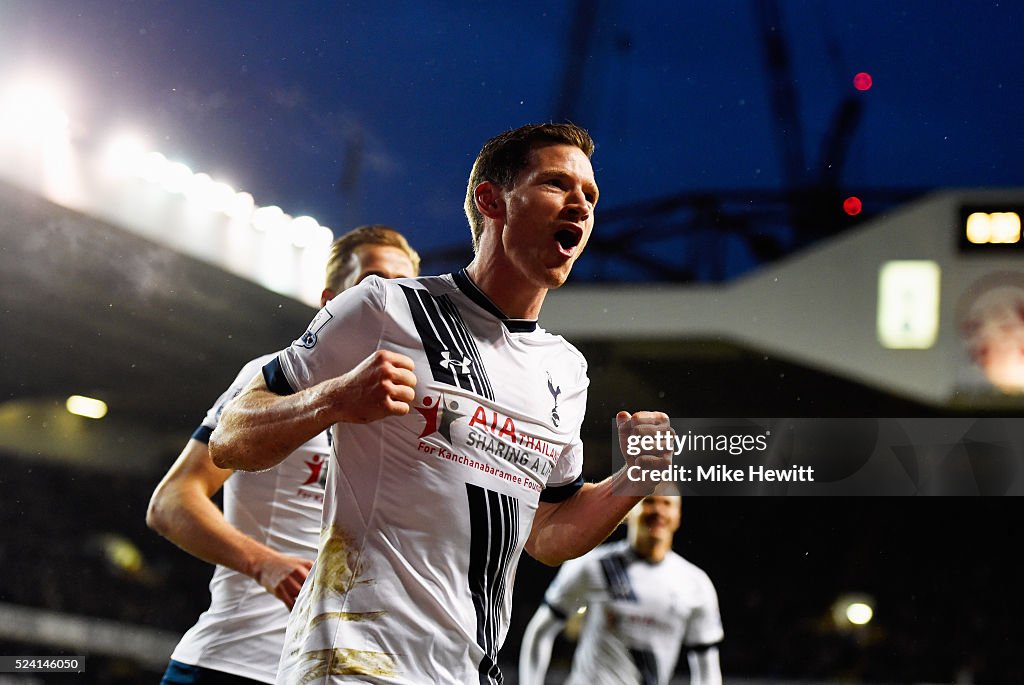 Tottenham Hotspur v West Bromwich Albion - Premier League