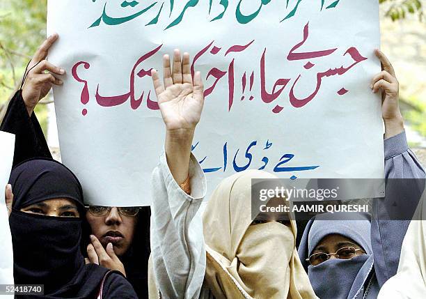 Waheed Bro 46 Waheed Qureshi Stock Photos, High-Res Pictures, and Images - Getty ...