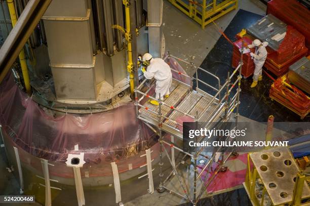 154 Nuclear Control Rods Stock Photos, High-Res Pictures, and Images ...