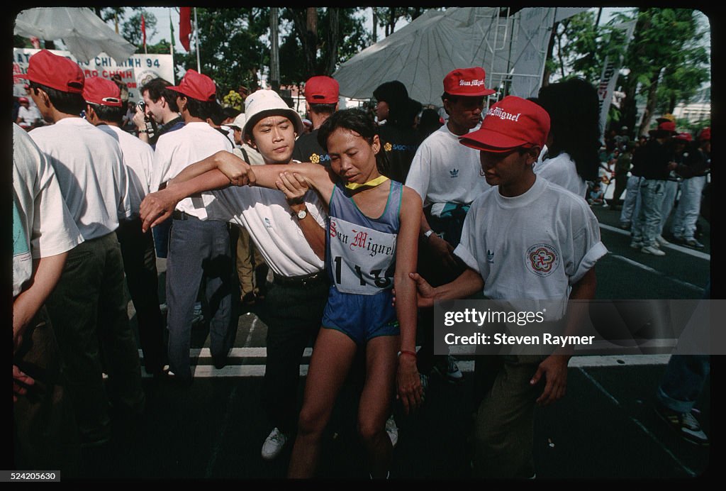 Marathon Runner Passes Out