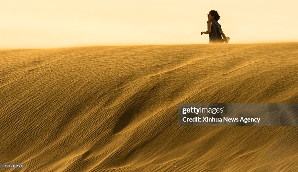 U.S.-DEATH VALLEY NATIONAL PARK-SCENERY