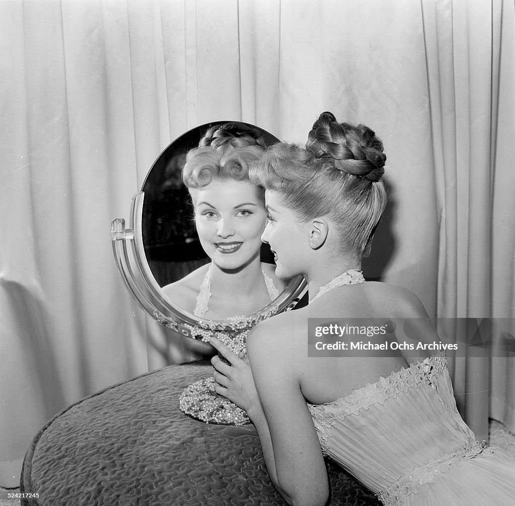 Debra Pachet Actress Debra Paget poses in Los Angeles,CA. News Photo - Getty Images