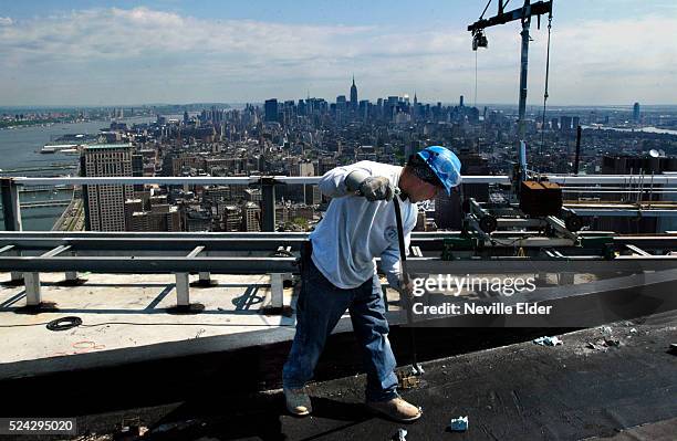 Construction Number 7 586 Number 7 Construction Stock Photos, High-Res Pictures, and Images ...