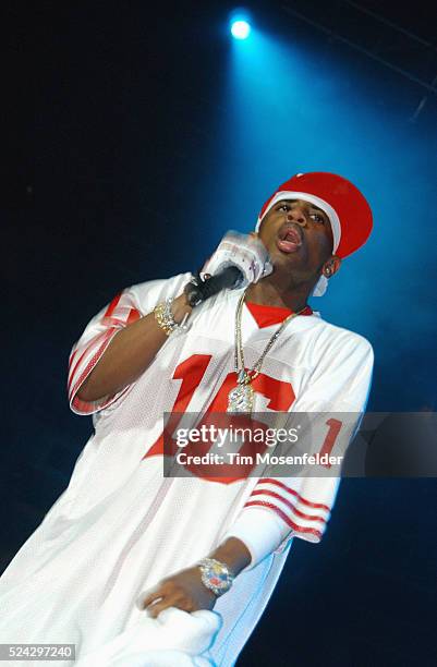 Fabolous performing at Wild 94.9's "The Bomb" at HP Pavilion. --- Photo by Tim Mosenfelder/Corbis Sygma