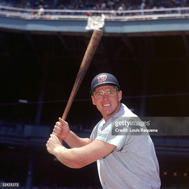 Frank Howard of the Washington Senators poses for an action portrait circa 1965-1971. The Senators Baseball franchise originated in Washington DC in...